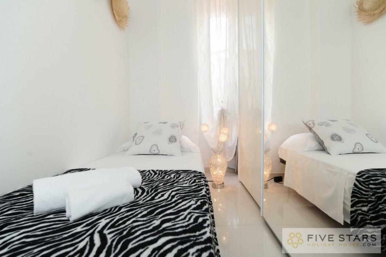 Mini Suite Bijou - Five Stars Holiday House Ницца Экстерьер фото